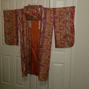 Beautiful satin/silk kimono